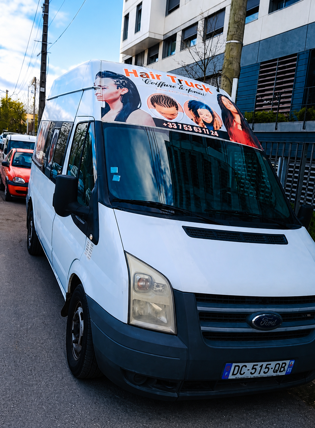 Le camion Afro Hair Truck à Vitry-sur-Seine